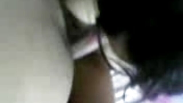 Remplace sa chatte par une bite video x lesbienne gratuit habile.