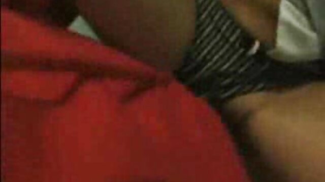 Cums dans film xx tukif la chatte pour une fille mince.