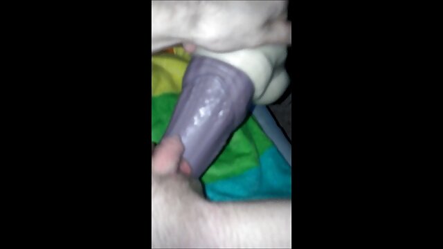 Creampie brune. hamster x film