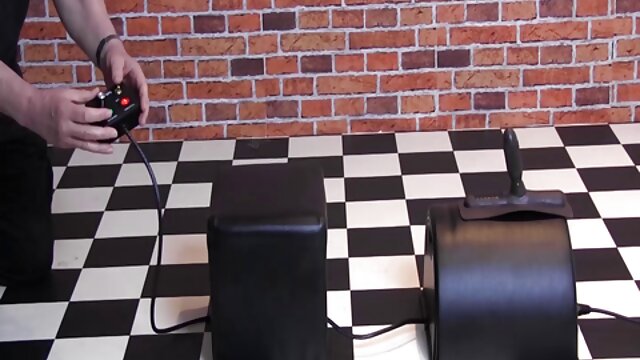 Beau macho espagnol a une film x arabe gratuit fille dans la bouche et la chatte