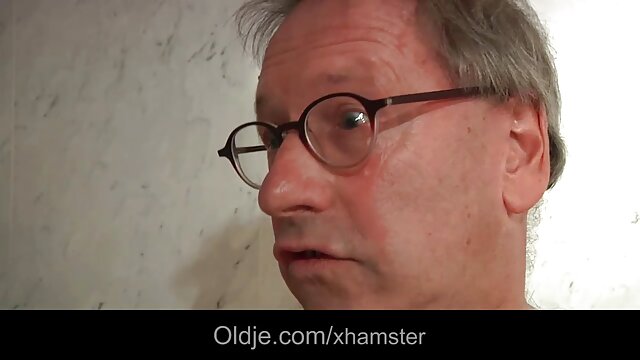 Fille baisée avec un film gay x français strapon.