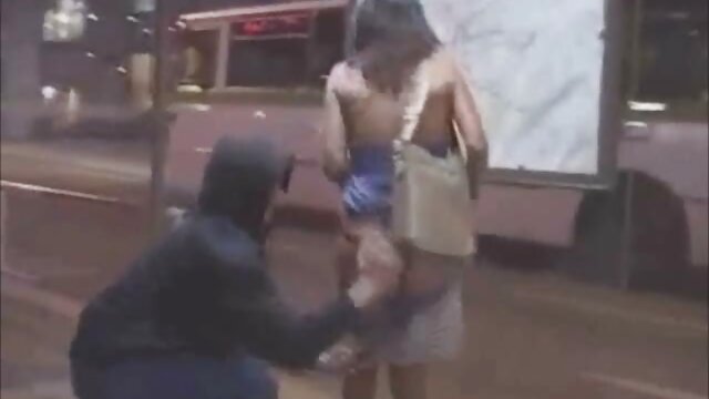 Le mec fait film porno francais viol un massage érotique à sa copine nue