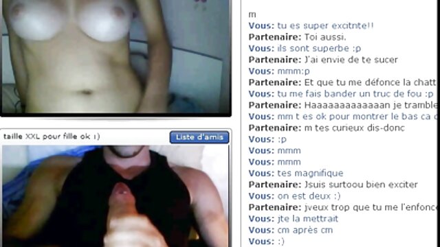 Massage et film amateur porno gratuit sexe passionné sur le canapé.
