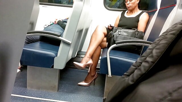 Femme de laly film x 43 ans baise.