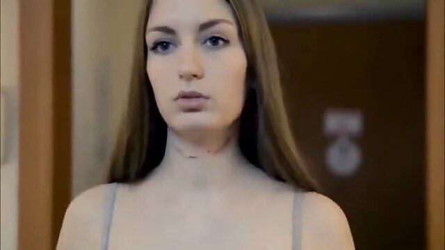 Mature making off film porno baise avec un jeune couple.